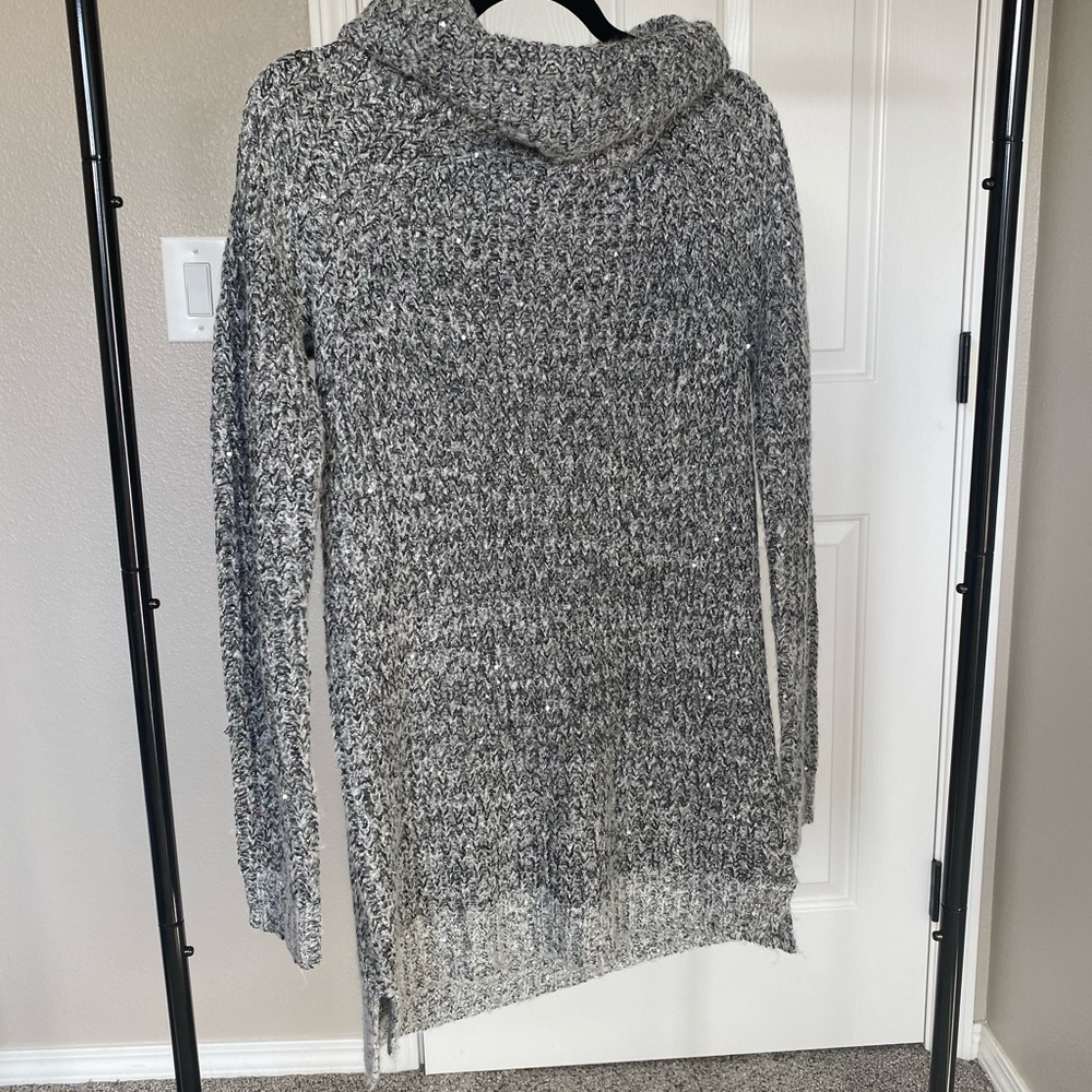 Turtle neck sweater
